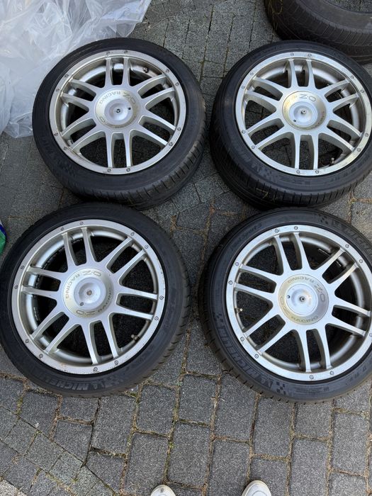 OZ Racing F1 Plus 17” 5x120 8J ET35 – BMW komplet