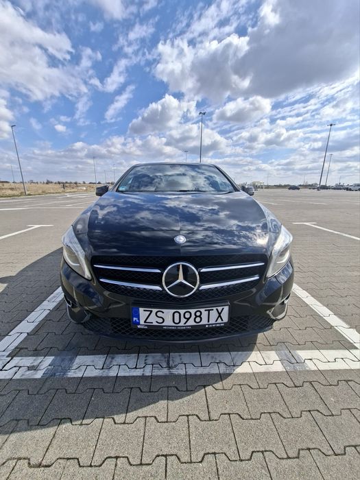 Mercedes A180 1.6 benzyna