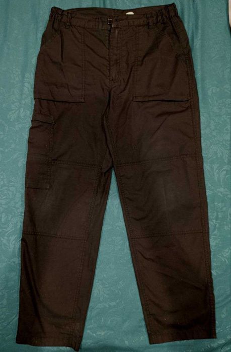 закрытый рабочий комбинезон.спецодежда M.L.нові робочі штани M нові 40