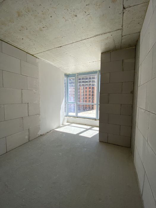 Продається 1-кімнатна квартира поруч із центром міста