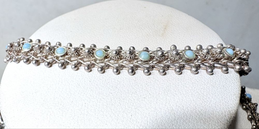Conjunto de lindo colar e pulseira vintage em prata com turquesas