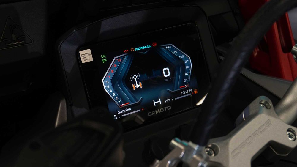 CfMoto CForce 1000MV