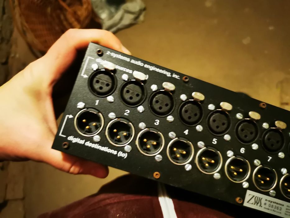 Mikser sygnałów kanałów Z Systems Digital Detangler kupiony w USA