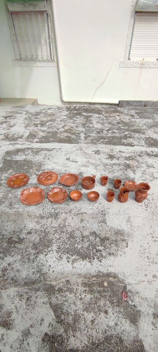 Louça tradicional de barro.