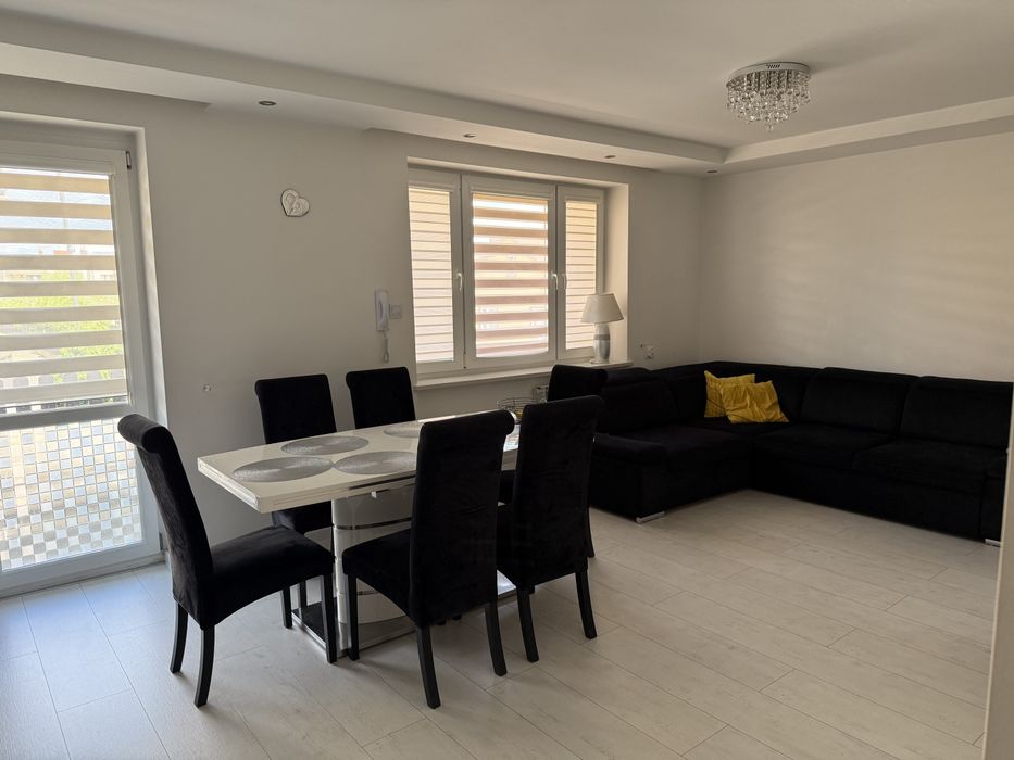 Bliźniak o powierzchni 232m²,  działka 469m²