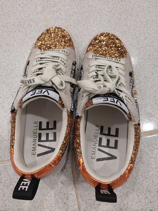 Ténis Emanuélle Vee