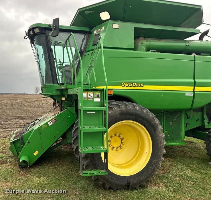 Комбайн Джон Дир John Deere 9650 РОССРОЧКА