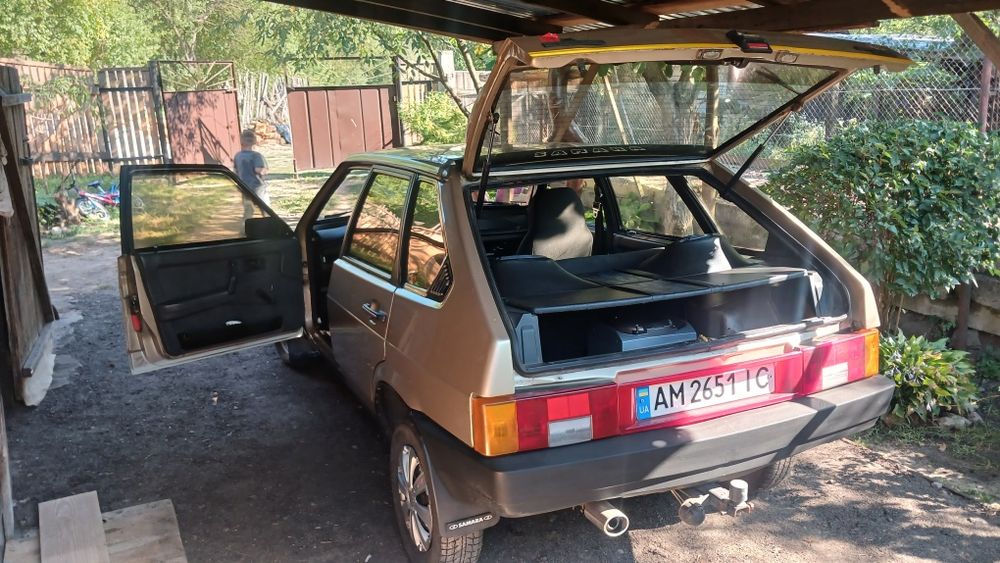 Ваз 2109 на впевненом ходу