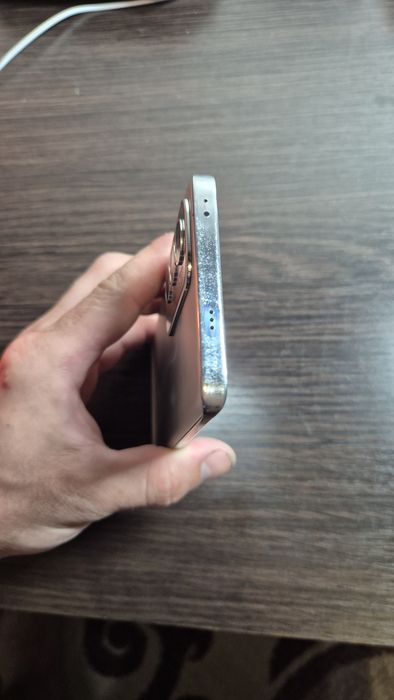 Продаю смартфон Oppo Reno 12 5g 12/256