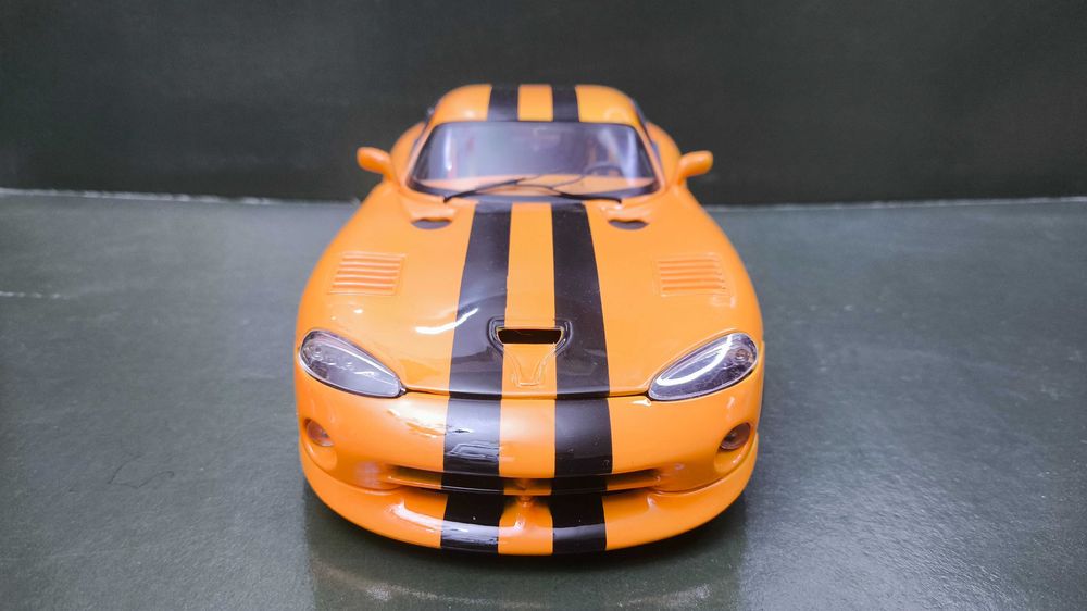 dodge viper 1 18 - купить антиквариат - Цена на OLX.ua