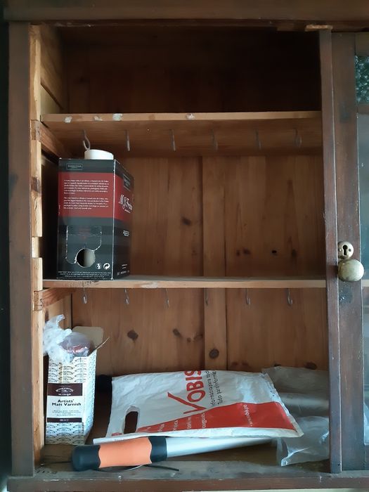 2 Móveis Louceiro antigo com pedra mármore