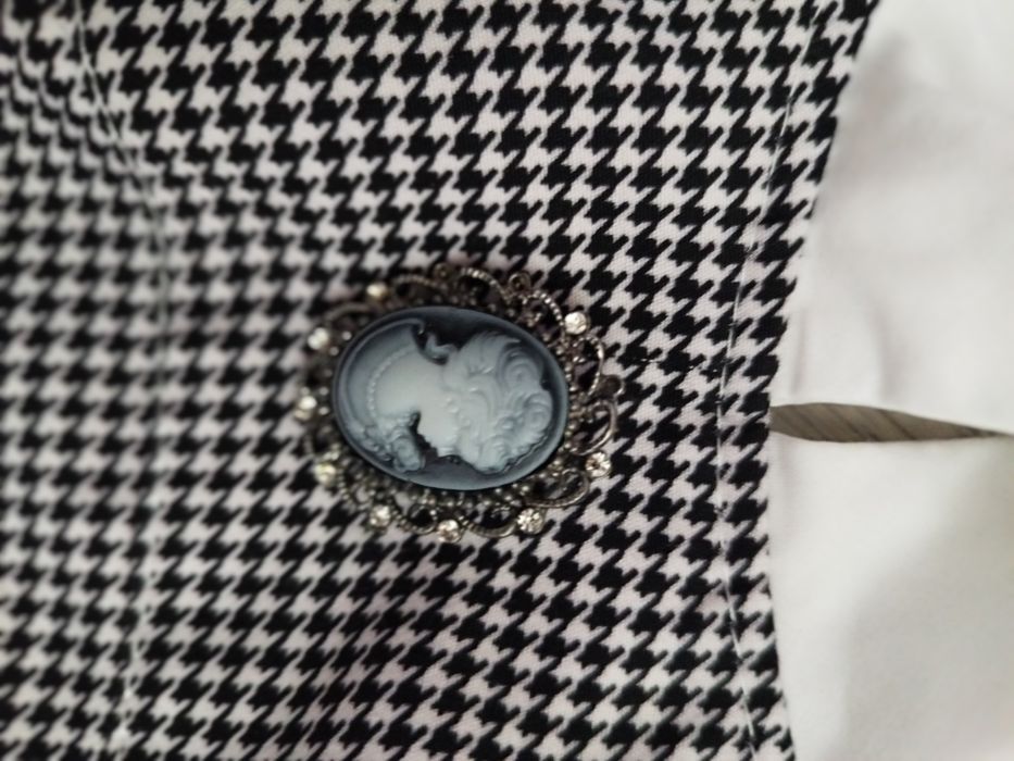 Продам плаття для