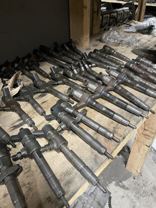 Форсунки Рено Мастер Трафик Опель Виваро trafic master Nissan xtrail