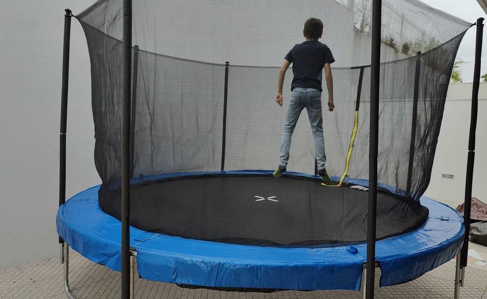 Insuflável Trampolim Festas - Aluguer (Aveiro, Coimbra, Fig. da Foz)