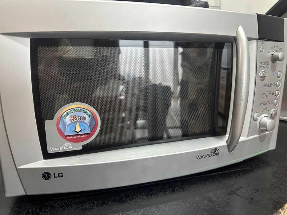 Kuchenka mikrofalowa LG