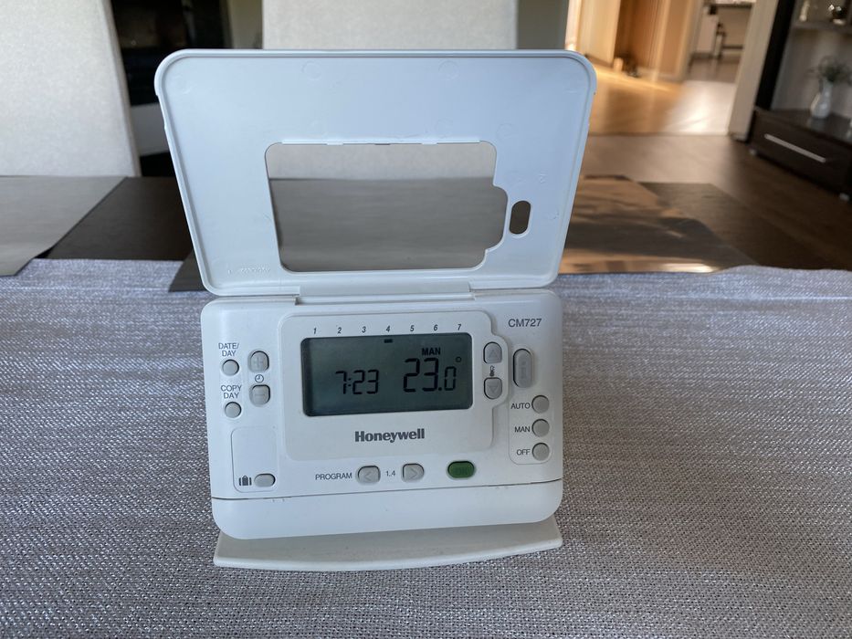 Honeywell regulator pogodowy+ regulator