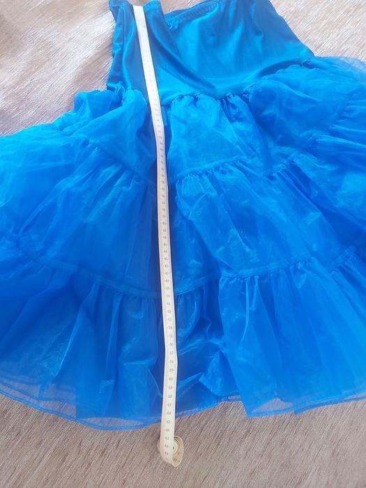 Подьюбник підюпник пишний, фатін