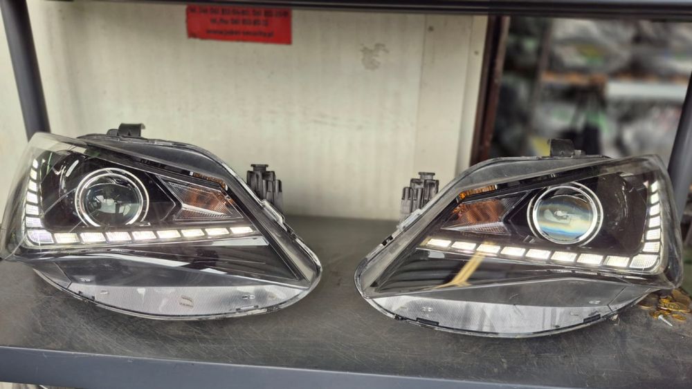 Komplet przedni lampy seat ibiza 4 xenon