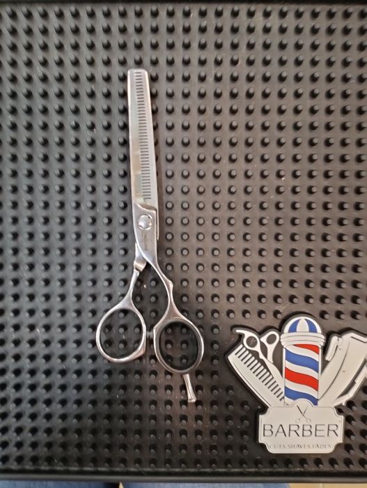 Продам филировочные ножницы Ягуар: 800 грн. - Другое оборудование ...