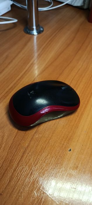 Беспроводная мышь Logitech M185