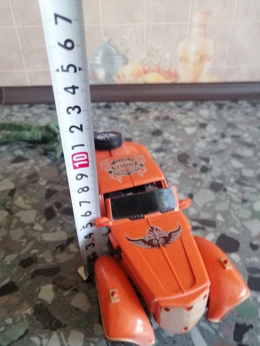 Auto robot lata 90