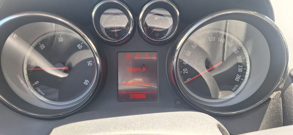 Opel Astra 1.7 CDTi (125cv) EcoFlex - 2010 (Barato)