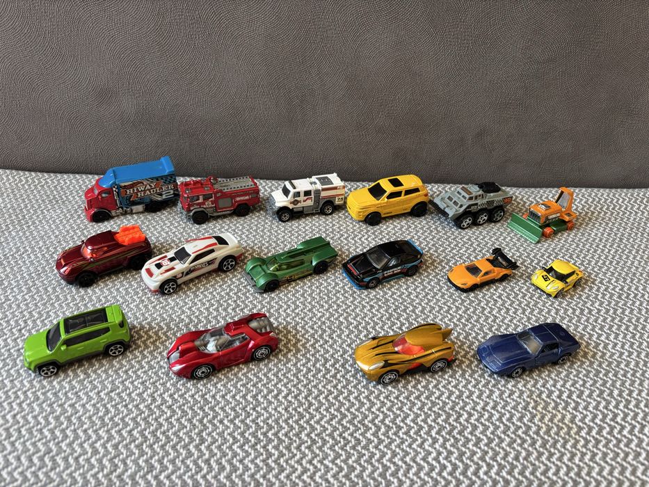 Hot Wheels Mattel хот вилс Welly Matchbox Оригинал Германия машинки