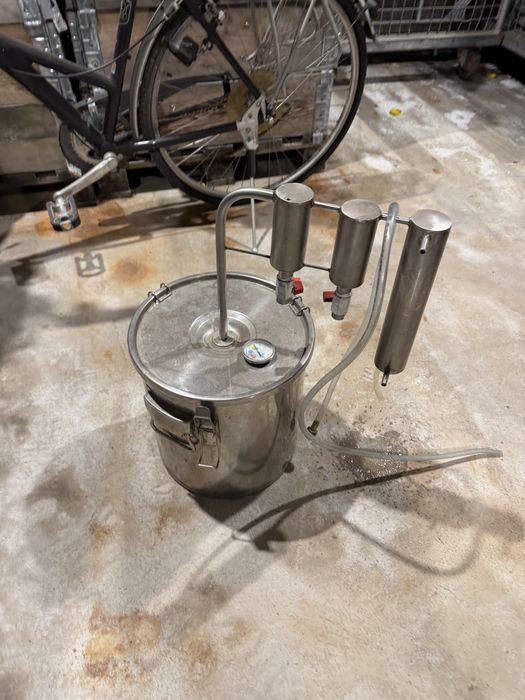 Maszyna do pędzenia bimbru