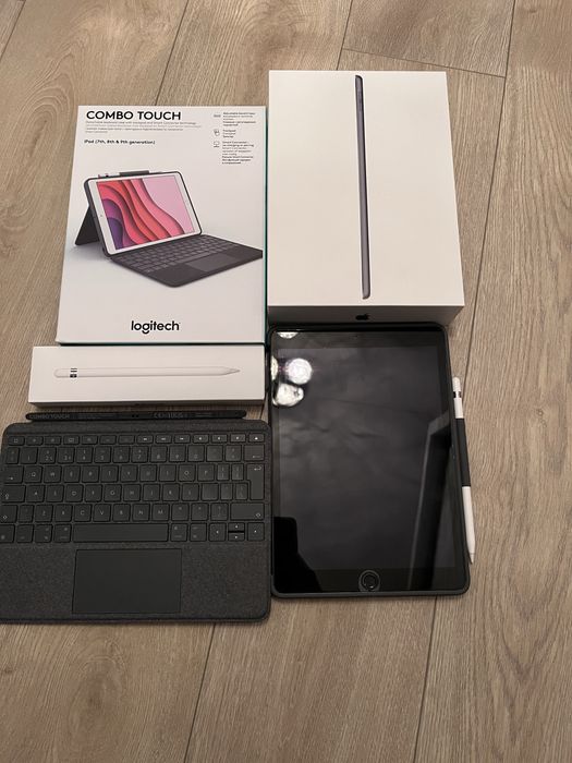 Apple Ipad 9 generacji z apple pencil i klawiaturą