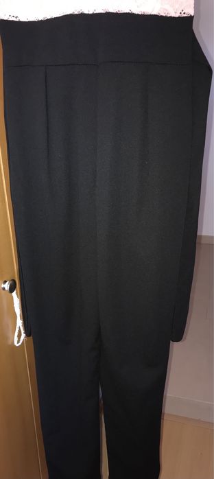 Macacão rosa e preto