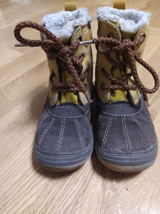 Дитячі зимові черевички