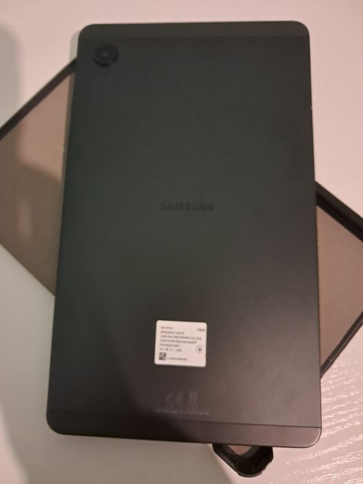 Планшет Galaxy Tab A9 (+ чехол)