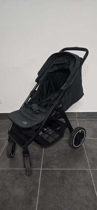 Carrinho Britax Romer B-Agile R + capa de chuva e porta copos