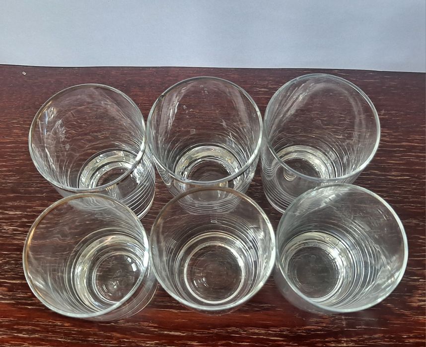 Duże kieliszki do wódki 6 szt z czasów PRL