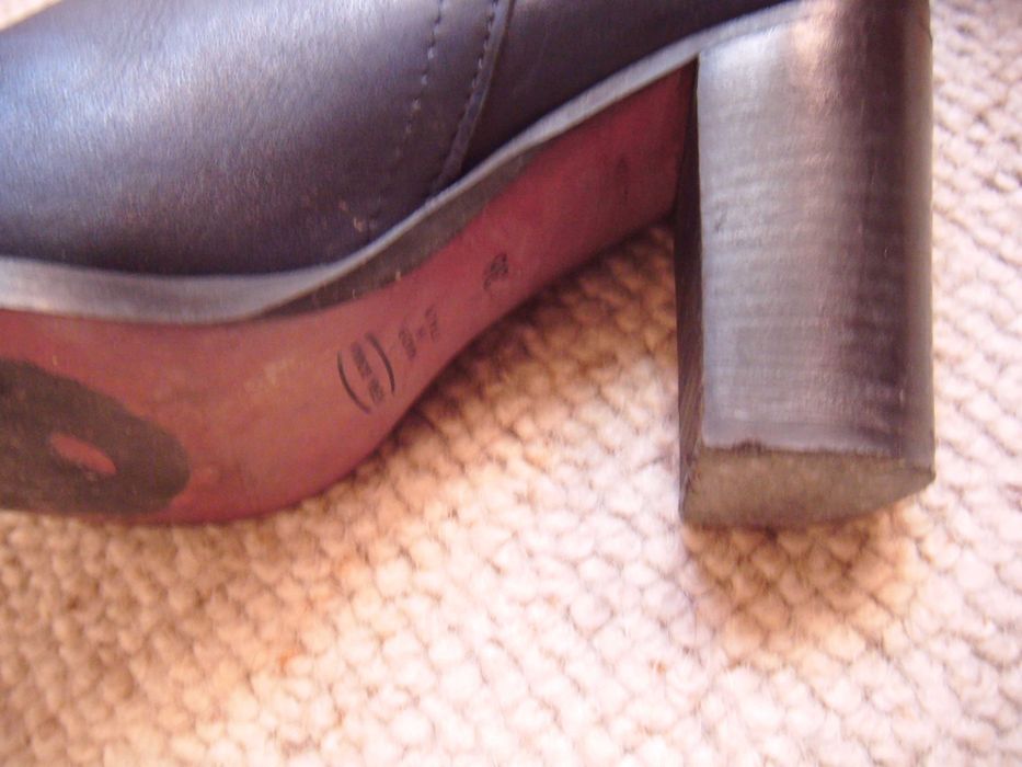 Kozaki, buty Venezia granatowe