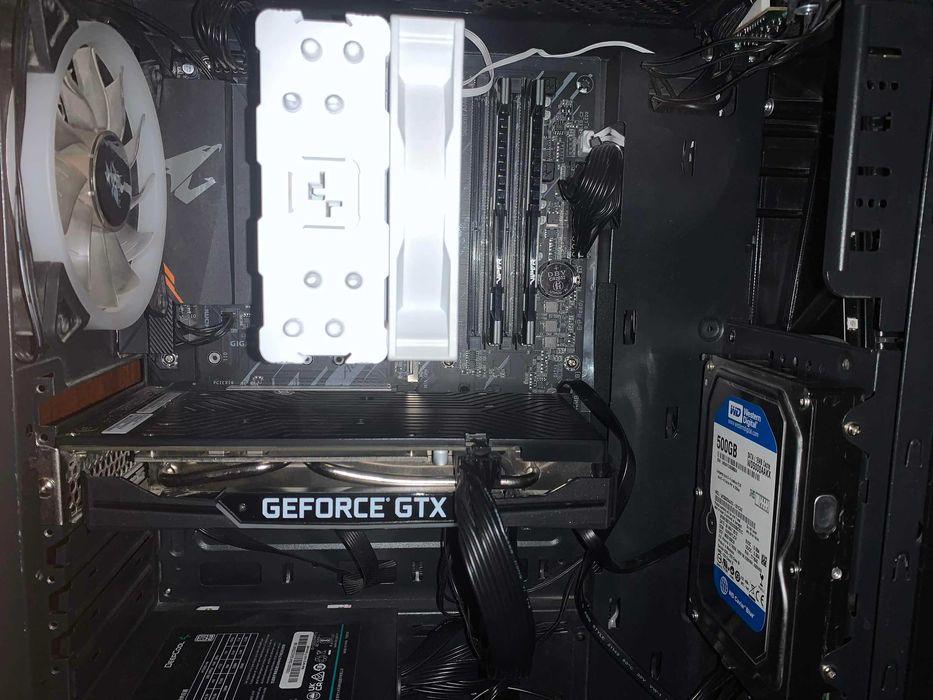 ігровий ПК (Ryzen 5 5600X / GTX 1660 Super / 16GB RAM) + Девайси