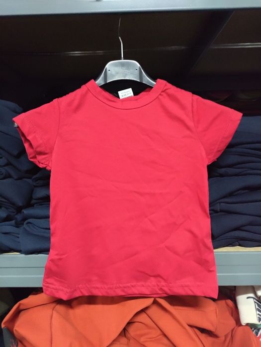 T-shirt criança 1,80 Euros.             Só para REVENDA
