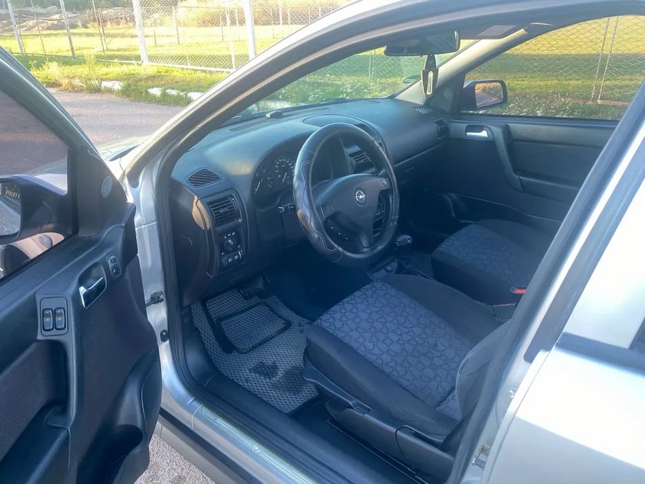 Авто Opel Astra G