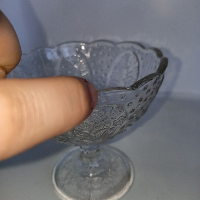 Cukiernica Ząbkowice medaliony ok 10 cm PRL