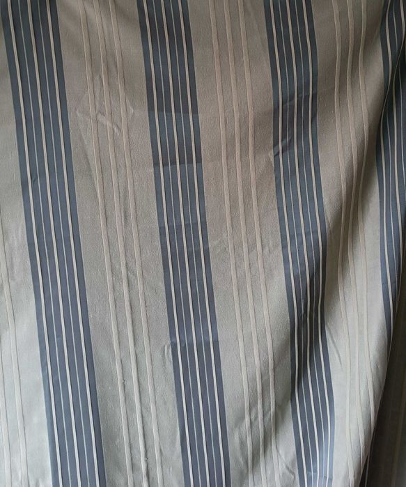 2 щільні зелені оливкові штори  225 х 220 см у смужку