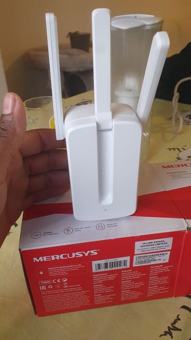 Wireless distributor64585244469251120