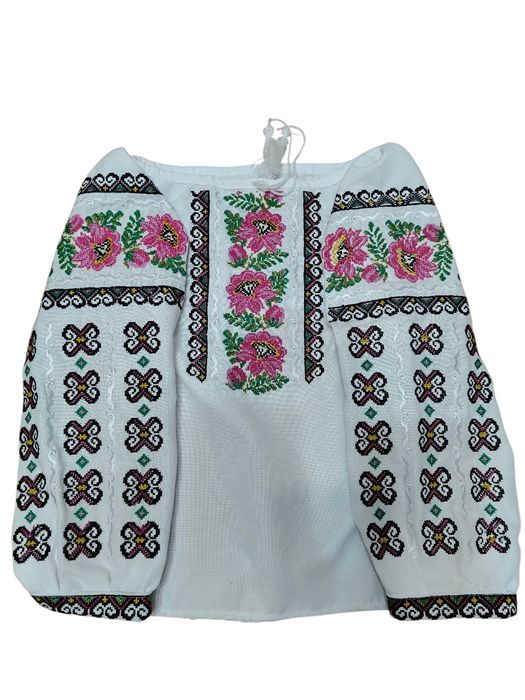 Вишиванки для дівчаток