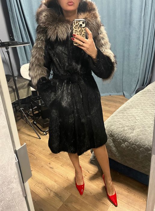 Продам натуральну шубу