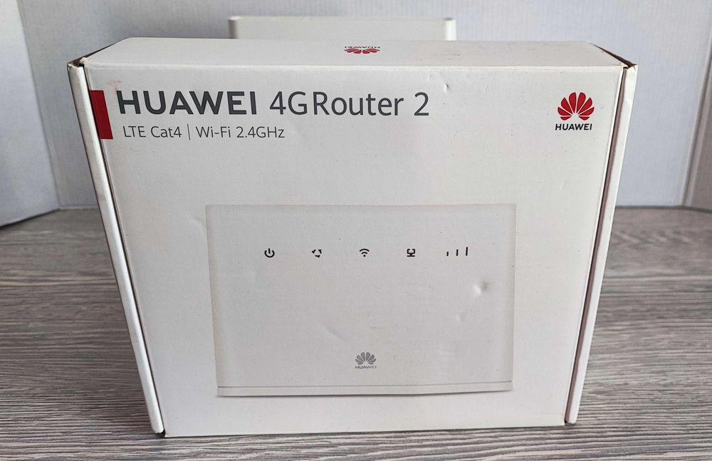 Стаціонарний 4G-роутер Huawei 4G Router 2 (модель B311-C842/B311)