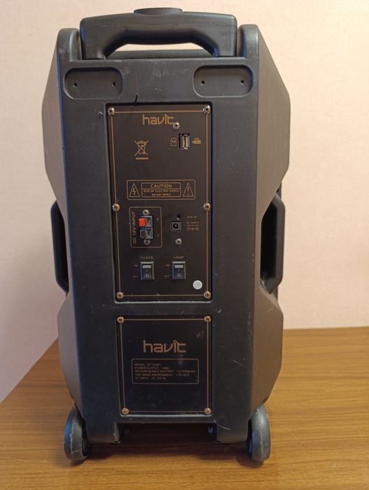 Продам блютус колонку