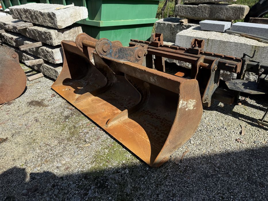 Balde de limpeza para escavadora