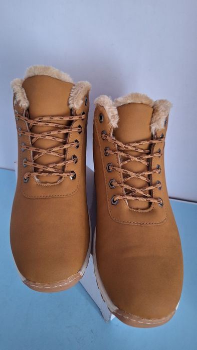 Buty nowe męskie zimowe ocieplane modne rozmiar 42 / wkładka 27 cm