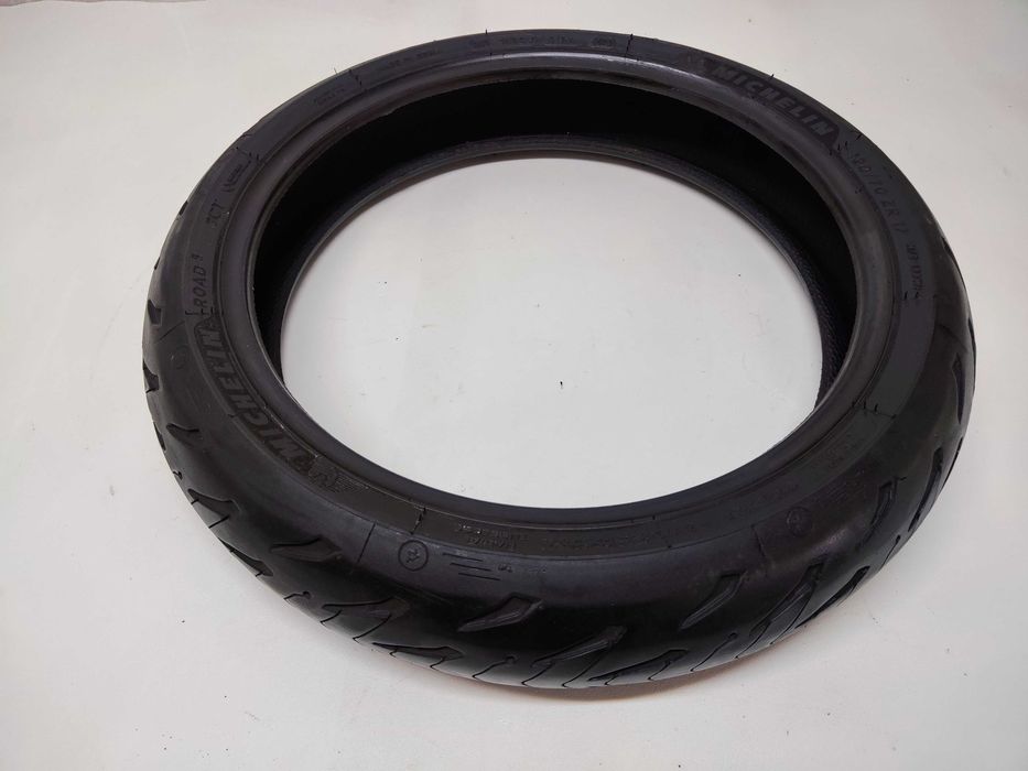 Opona Przednia Przód MICHELIN 120/70-17 DOT 4522