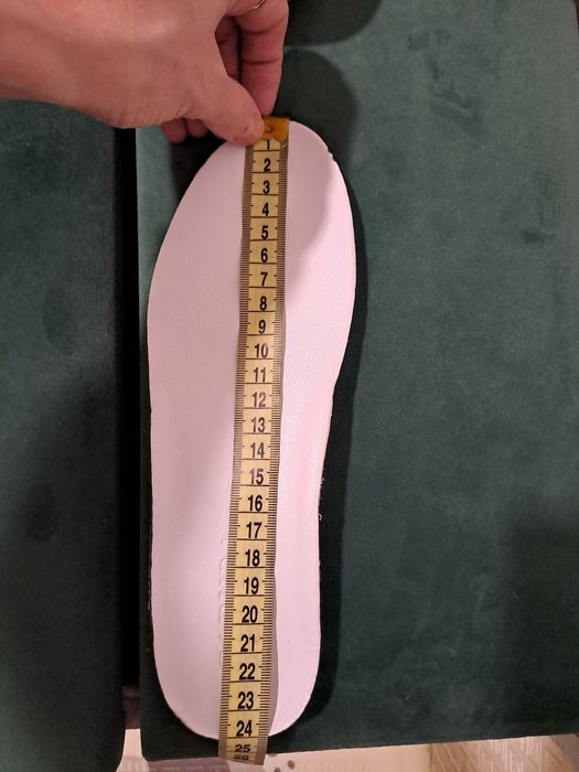 Жіночі кожанні кросівки