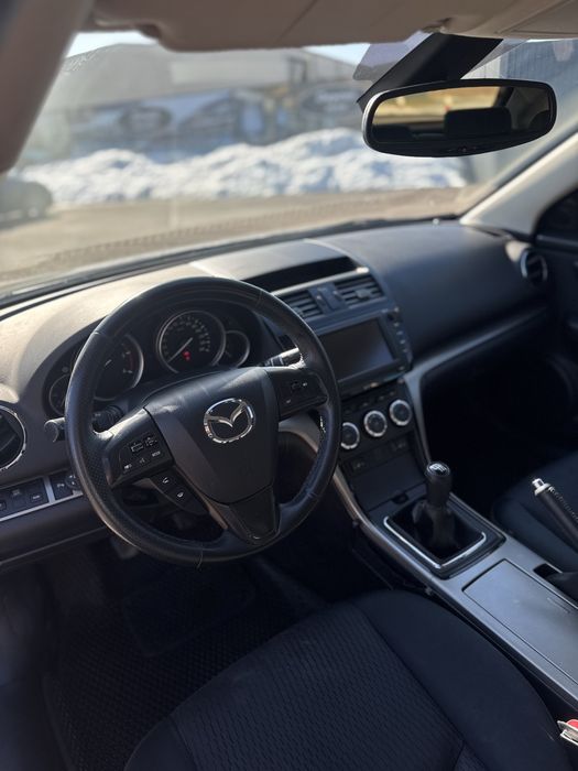 Mazda 6 fl 2010р 2.2 дизель гарна комплектація